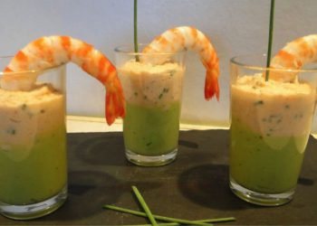 Verrines de mousse d’avocats et crème de crevettes