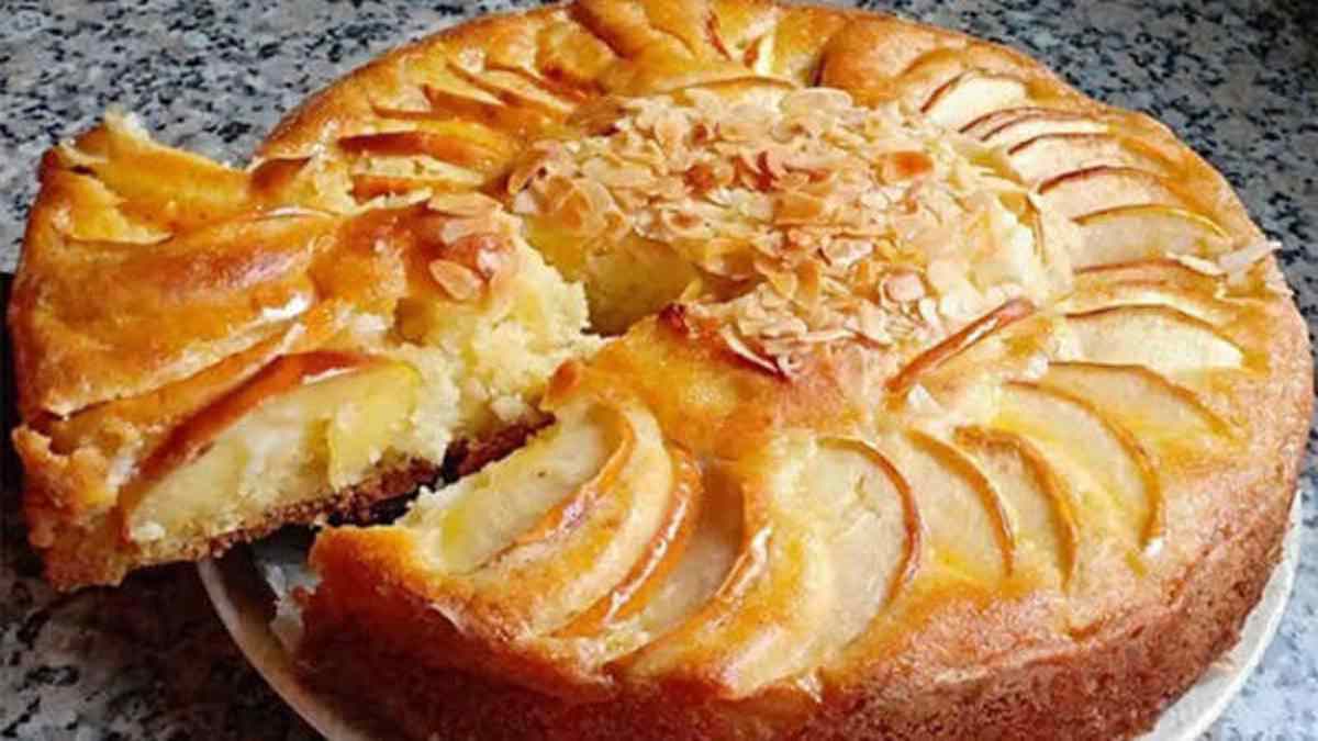 Gâteau au yaourt aux pommes