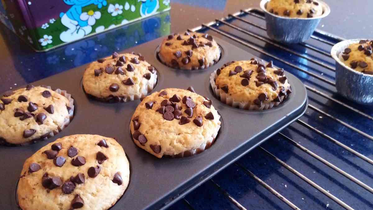 muffins-a-la-noix-de-coco-et-pepites-de-chocolat-