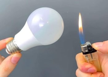Astuce d’électricien pour réparer votre lampe grillée en un rien de temps